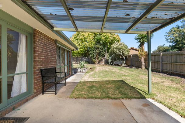 21 Nichols Drive, Mornington. - Photo 1