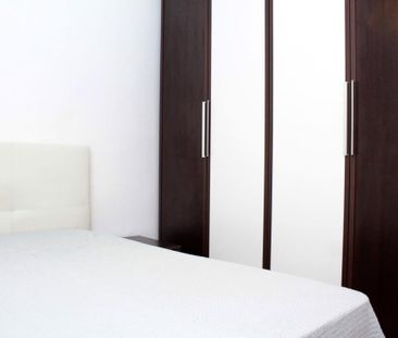 Sevilla, Andalusia 41007 - Photo 6