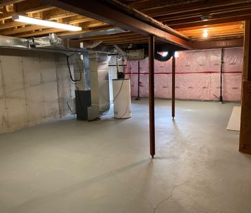 For Lease - 514 Sixteen Mile Drive, Oakville, Ontario - Photo 3