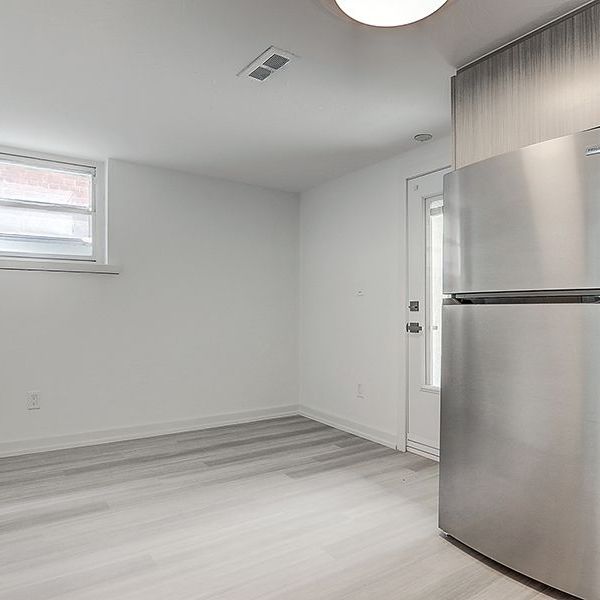 For Lease - 56 Bicknell Avenue Unit# Lower, Toronto, Ontario - Photo 1