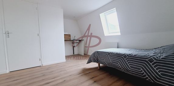 Appartement à louer, 1 pièce - Roubaix 59100 - Photo 2
