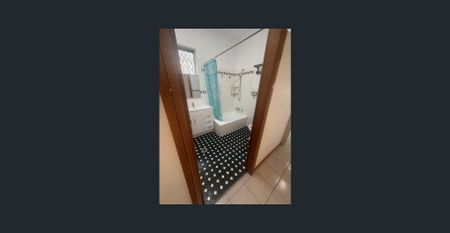 Neat Two Bedrooms Unit in the vibrant heart of Marrickville - Photo 5