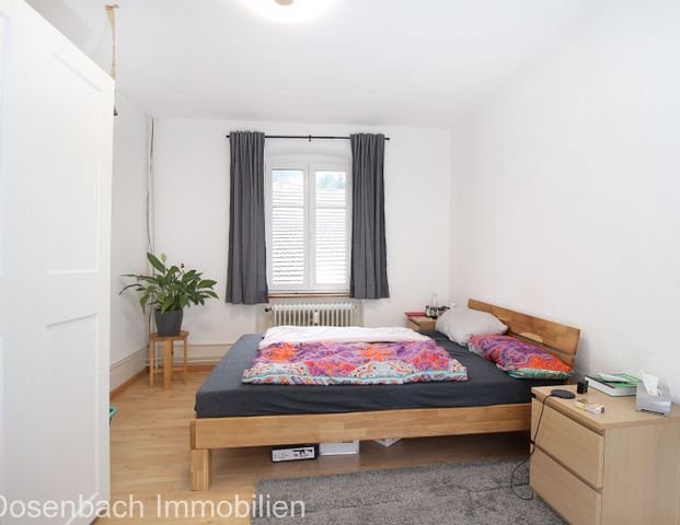 Geschmackvolle 6,5-Zimmer-Wohnung im Kleinen Wiesental zu vermieten - Photo 1