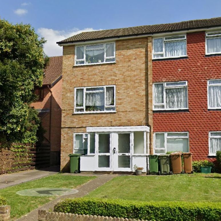 2 bedroom ground floor maisonette to rent - Photo 2