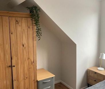 2 Lisburn Avenue, Belfast, BT9 7FX - Photo 6