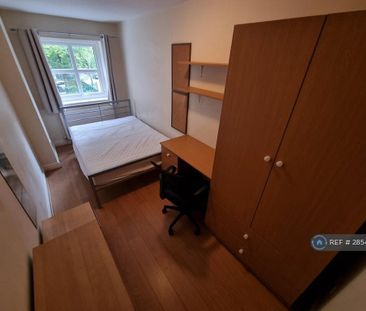 1 bedroom in a house share to rent - Photo 3
