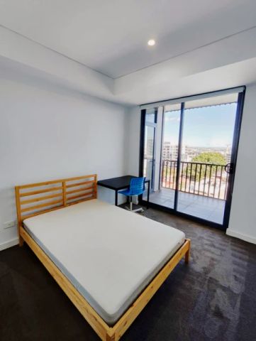 3 bed 2 bath - Photo 4