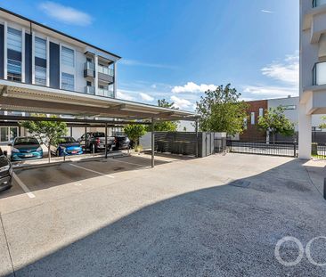 Open the Door to Effortless Living - Photo 2