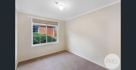 Convenient Location & Spacious Home - Photo 3