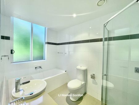 212/3 Pymble Ave, Pymble NSW, Belconnen - Photo 4