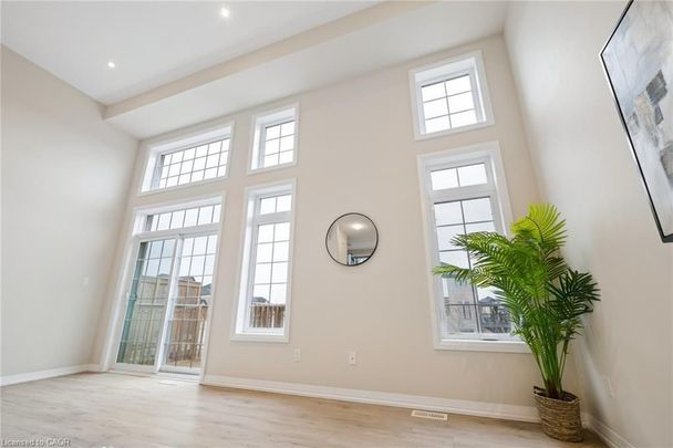 For Lease - 54 Bank Swallow Crescent, Kitchener, Ontario - Photo 1