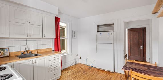 Logement à Louer Granby - Photo 2