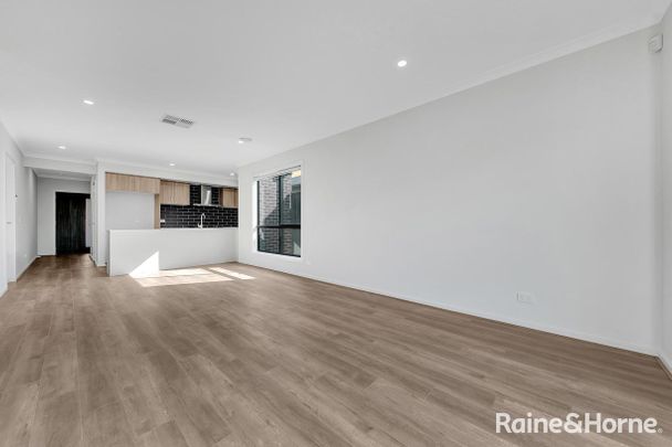 5 Crib Street, Tarneit, VIC 3029 - Photo 1