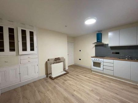 Gravelly Hill, Birmingham, B23 - Photo 2