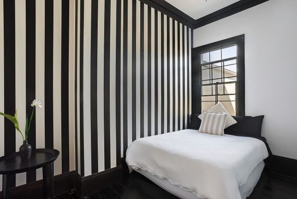 A Standout Home in the Heart of Darlinghurst - Photo 1