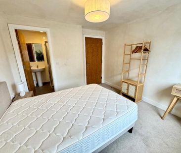 Apt 18 Victoria Place, 20 Wellwood Street, Belfast, BT12 5GF - Photo 6