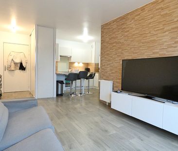 Appartement - 57.60 m² - 3 pièces - Photo 2