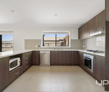 9 Slattery Court, Maddingley - Photo 3