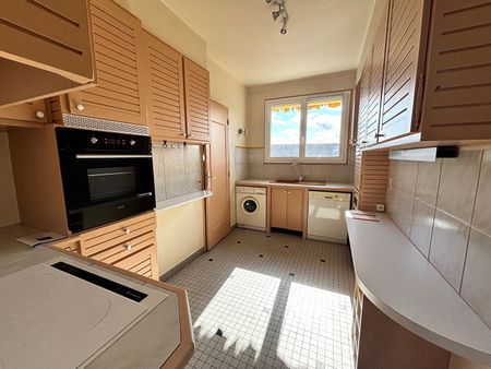 Location Appartement 5 pièces 106m² - Photo 2