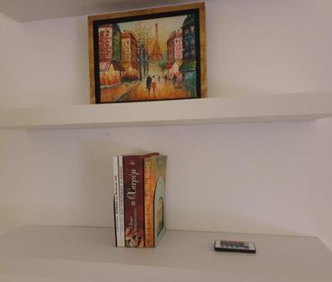 Piso de alquiler en Los Jardines de Marbella - La Ermita - Photo 2