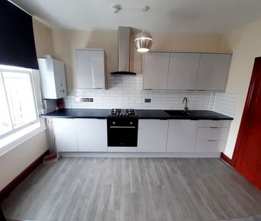 1 Bed Flat, Victoria Park Road, E9 - Photo 2