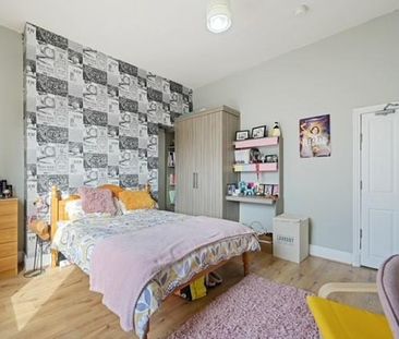 5 bedroom terraced house to rent - Photo 4