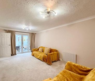 2 bedroom bungalow to rent - Photo 1