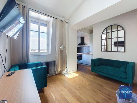 Apartment - Photo 2