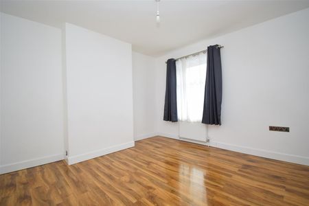 Leopold Street, Barnsley - Photo 3