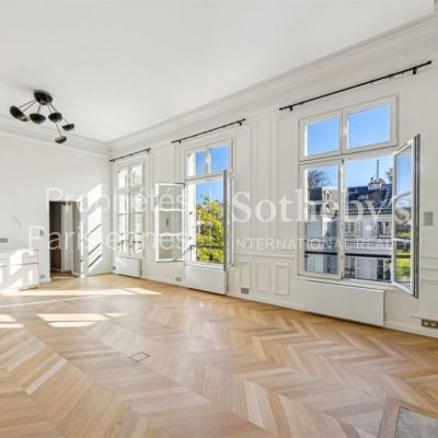 Appartement à louer à Paris 8Ème - Photo 1