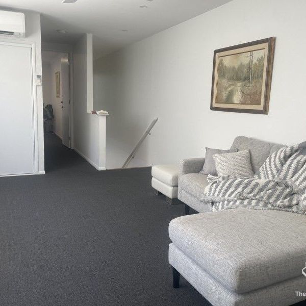 Furnished 4 Bedroom Property - Photo 1