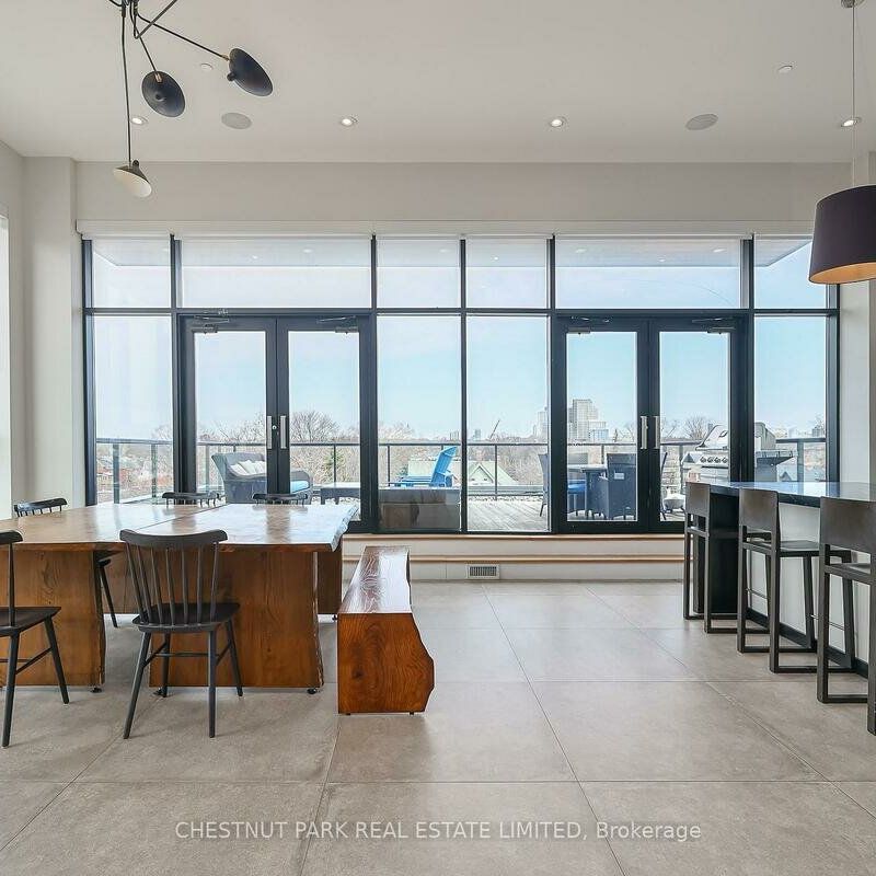 PH2 - 540 College Street, ON, Toronto - Photo 1