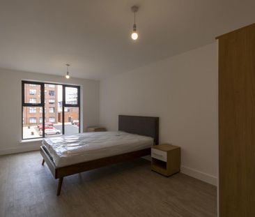 2 bedroom apartment to rent - Photo 4
