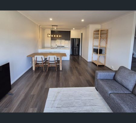 10 Nolita Walk, Point Cook, Vic 3030 - Photo 3