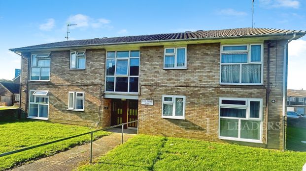 1 bedroom apartment to rent Axe Close - One bedroom Ground floor Flat - LU3 - Photo 1