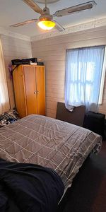 Neat & Tidy 2-Bedroom Flat - Photo 4