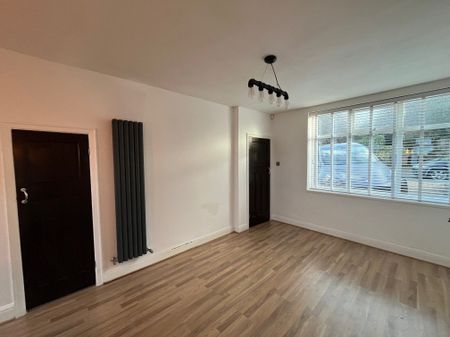 Broadway, Stoke-On-Trent - Photo 4