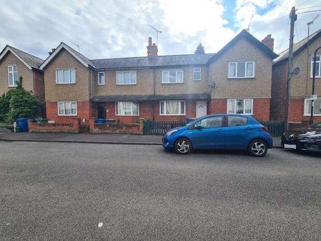 Maidenhead, Berkshire, SL6 - Photo 5