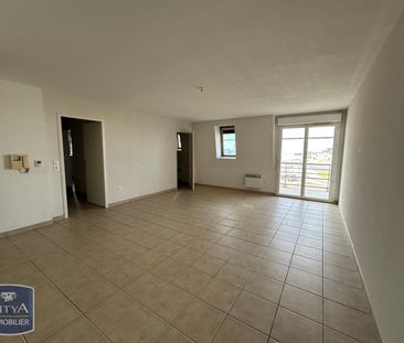 Location Appartement 4 pièces 78m² TOURLAVILLE 50110 - Photo 4