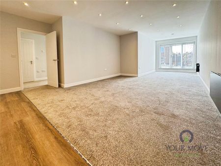 2 bedroom flat to rent - Photo 2