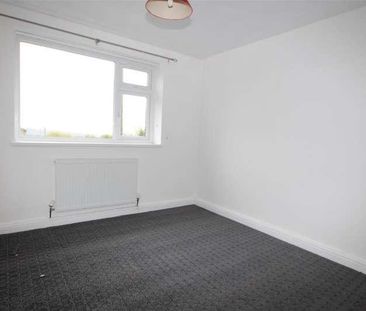 Alexandra Road, Eccleshill, Bradford, BD2 - Photo 3