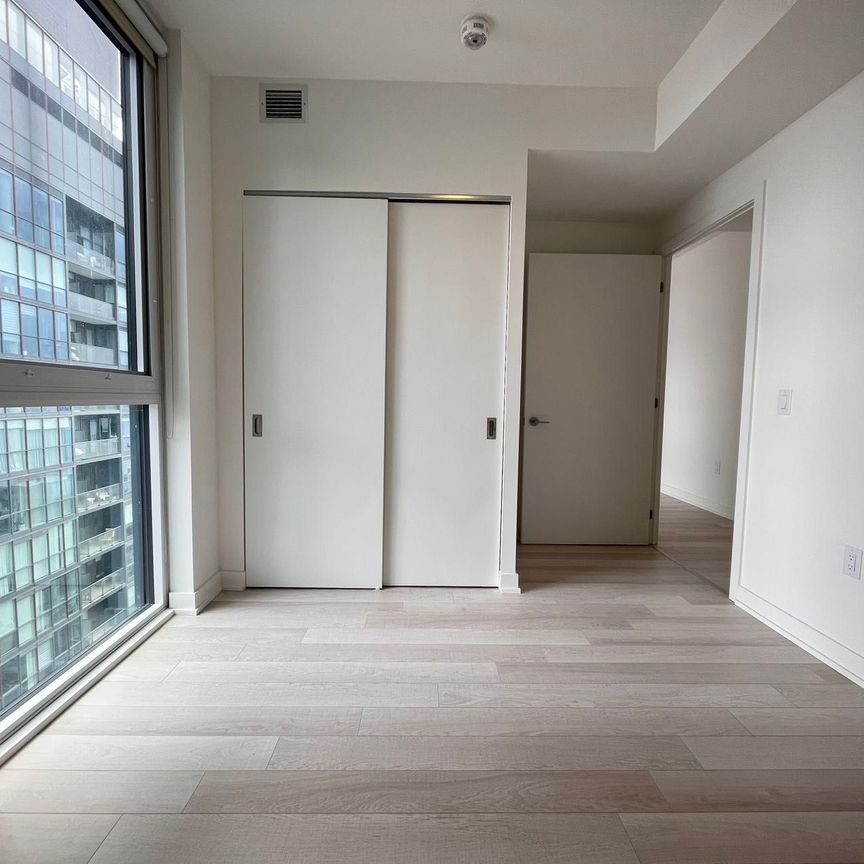 For Lease - 357 King Street Unit# 3708, Toronto, Ontario - Photo 1