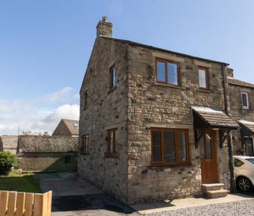 2 bedroom semi-detached house to rent - Photo 6