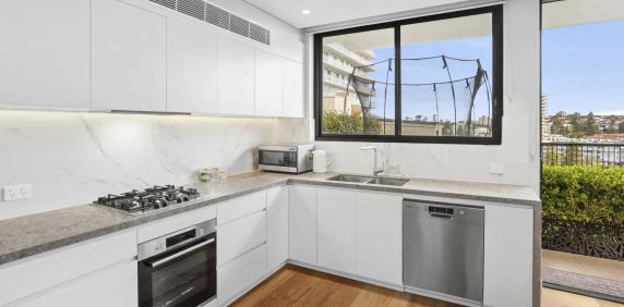 Spacious Fully Furnished Beachside Retreat with Utilities Included | Flexible Lease Available - Photo 2