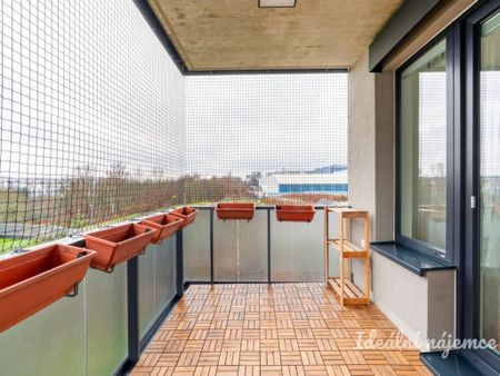Pronájem bytu 3+kk 75 m2 - Fotografie 4