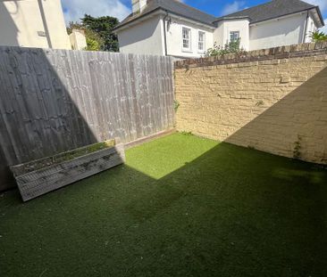 2 bedroom maisonette to rent - Photo 1