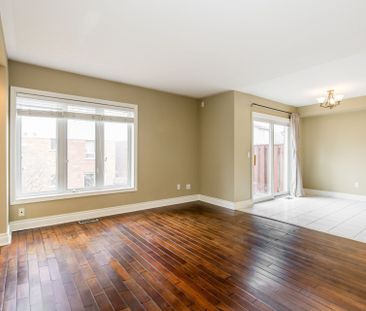For Lease - 145 Millcliff Circle, Aurora, Ontario - Photo 3