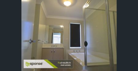 Beautifully Presented Family Home in a Peaceful Woodcroft Pocket - Photo 5