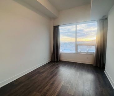 For Lease - 2481 Taunton Road Unit# 407, Oakville, Ontario - Photo 4