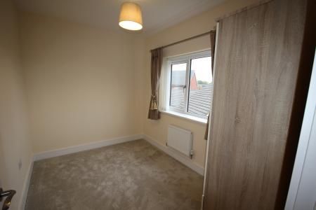 Bath Road, Derbyshire, Castle Gresley, DE11 - Photo 2